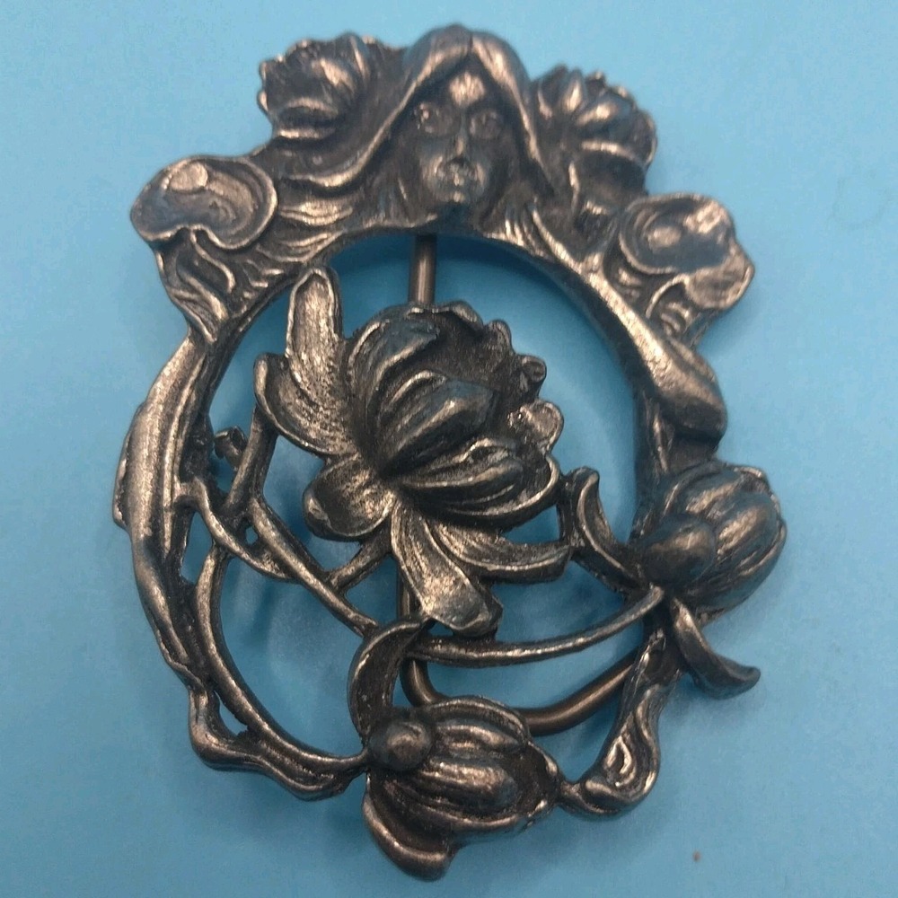 Vintage Art Nouveau Lady Floral Belt Buckle Pewter Tone Woman Portrait Gothic